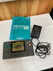 u54432　中古　ヤマハ　QY8 液晶色焼けあり