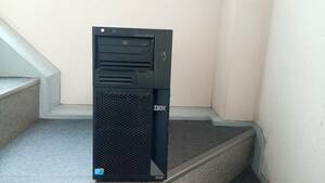 中古サーバー IBM System x3200 M3 (7328PAC)　