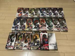 バンダイ RHS ライダーヒーローシリーズ 仮面ライダーカブト ソフビ 22体セット 未開封品