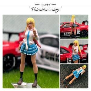 1/64 スケール　女子高生　美脚　ナイスボディー　フィギュア　　日本未発売　限定一体　精密塗装　Hot Wheels トミカサイズ　