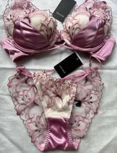 RAVIJOUR リリー サテン ブラジャー ショーツ セット