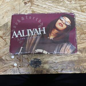 ト HIPHOP,R&B AALIYAH - BACK & FORTH シングル TAPE 中古品