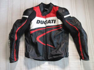 中古 DUCATI DAINESE ドゥカティ ダイネーゼ レザージャケット ブラック EU48/M-L パニガーレスーパースポーツスクランブラー998モンスター