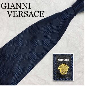 ■美品■GIANNI VERSACE ジャンニヴェルサーチ　ネクタイ　市松模様　シルク100% イタリア製　ブルー系
