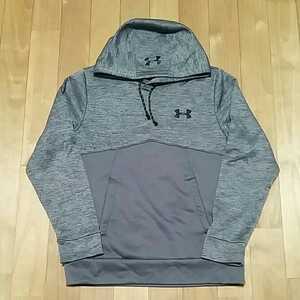 UNDER ARMOUR パーカー　SM