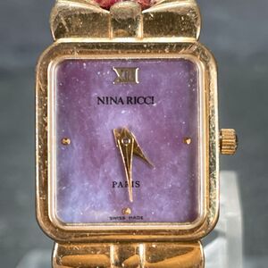 NINA RICCI ニナリッチ D950 腕時計 アナログ クオーツ パープル シェル文字盤 スクエア レザーベルト 新品電池交換済み 動作確認済み