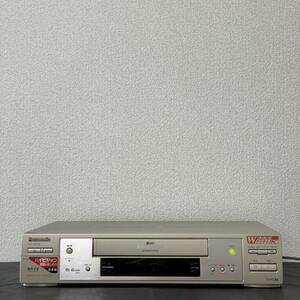 Panasonic パナソニック NV-SB770 VHS ビデオデッキ W 3次元　デジタル　TBC S-VHS ET 