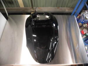 中古　ヤマハ 純正部品　V-MAX1700 トップカバー（フューエルタンクカバー）2009y ブラックメタリック 2S37　　2S3-YK217-00-P1