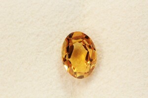 ★シトリントパーズ★オーバルーカット　0.75ct★ルース裸石★中古品No.325