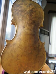 Labelled “CUSTOM MADE VIOILN BY D.COZART VIOLIN NO.92 DATE 1967”＊