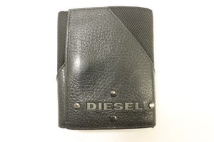 【中古】 DIESEL メンズ財布 - 三つ折り 財布 DIESEL - 黒 ブラック ロゴ