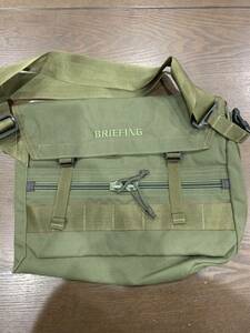 【美品！】BRIEFING ブリーフィング FREIGHTER T-SHOULDER フレイター T-ショルダーバッグ カーキー