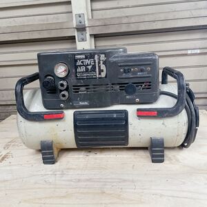 ★動作品★makita マキタ 常圧エアーコンプレッサー AC1211 100V50Hz専用機 