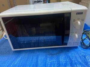 ★ヤマダ　電子レンジ　 60Hz専用 　YMW-M17GW6　700W　’20年製★動作確認OK　USED品【KT0185】