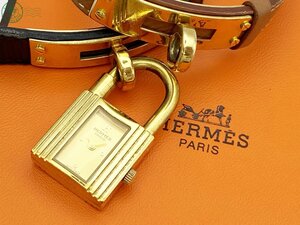 BA0603868　◇ 1円～! HERMES エルメス ケリーウォッチ 953357 QZ QUARTZ クォーツ 南京錠 替えベルト付き ゴールド 革ベルト 腕時計 中古