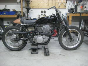 SR400 SR500 マフラー エキパイ カスタム スクランブラー VMX 