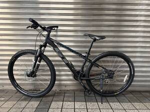 【GT】AGGRESSOR PRO MTB 3x8s 380mm 27.5x2.125 ブラック　2022年式