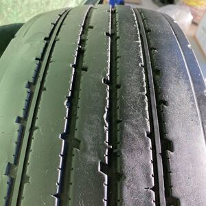 ブリヂストン R173 245/80 R17.5 133/131J 2019年製　中古１本　残溝5～6mm