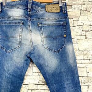 DIESEL ディーゼル THAVAR 3D ストレッチ加工ストレートデニムジーンズ タイトパンツ 29/32 WASH 0833V_STRETCH