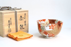 1円～ 【茶道具】 景徳鎮 王懐英 『色彩 雲錦 茶碗』 色絵金彩 六角茶碗 共箱・共布・カタログ付 未使用