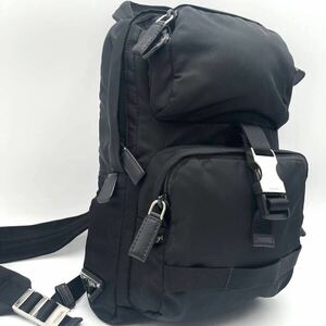 美品●PRADA プラダ● TESSUTO MONTAGNA●メンズ●三角ロゴ●ポコノ ナイロン サフィアーノ レザー 本革●ボディ バッグ●黒 NERO●SV金具