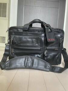 【美品】TUMI トゥミ【96141D4】 オールレザー ブリーフケース ショルダーバッグ ビジネスバッグ エクスパンダブル 拡張機能 PCケース付