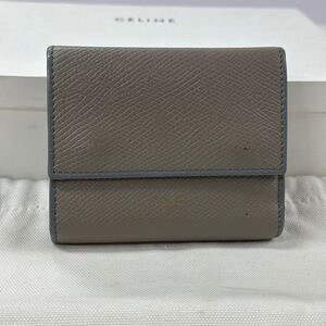 セリーヌ　CELINE 財布　三つ折り　折り財布　グレインカーフスキン　レディース