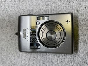 COOLPIX L12