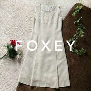 フォクシーブティック　ピュアシルク　ノースリーブフレアワンピース　ビーズ　日本製　40サイズ　FOXEY BOUTIQUE