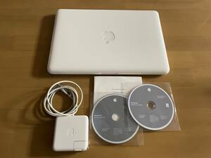 ★ MacBook (13-inch, Mid 2010) A1342 中古 ★