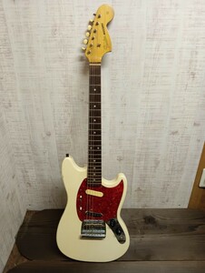 Fender　JAPAN mustang　 Oシリアル　フェンダー エレキギター　マスタング　ジャンク