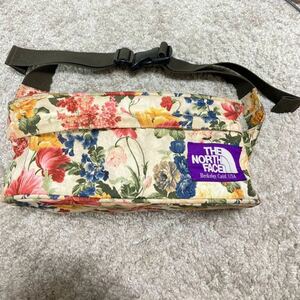 THE NORTH FACE PURPLE LABEL【ノースフェイスパープルレーベル】の花柄ボディバッグ　送料無料