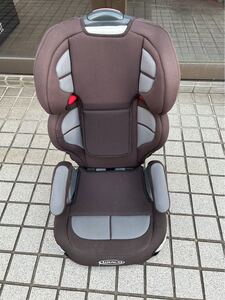 店頭渡しOK　GRACO ジュニアシート 収納式カップホルダー付き ブラック 15-36kg 中古品