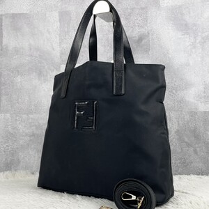 極美品 FENDI フェンディ 2WAY トートバッグ ハンド ショルダー ビジネス ナイロン レザー ズッカ FF ロゴ 通勤 通学 書類 ステッチ がま口