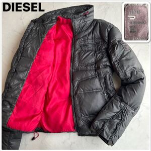 極美品!!希少！XL◎DIESEL ディーゼル キルティング ダウンジャケット ライダースデザイン ナイロン 濃灰/赤 軽量ワッペン アウター