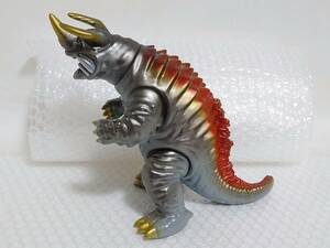 現状品+廃盤品　やまなや　怪獣郷　ウルトラマン　透明怪獣　ネロンガ