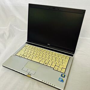 ノートパソコン本体　FUJITSU LIFEBOOK? FMV8390? FMVNS1CG? Windows7？ Inte CORE i2？　富士通　PCパーツ取り　ジャンク品　送料無料