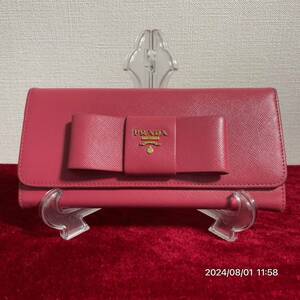 PRADA プラダ リボンモチーフ シグネイチャーロゴ ピンク レザー 革 ウォレット 長財布