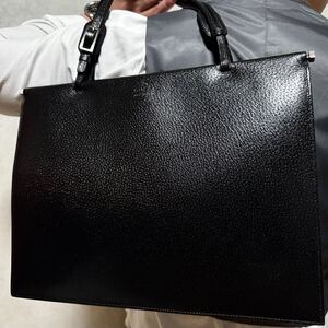 極美品/希少◎ グッチ GUCCI A4収納◎ メンズ レザー ビジネスバッグ トートバッグ 肩掛け ビジネス ブリーフケース 書類カバン 黒 