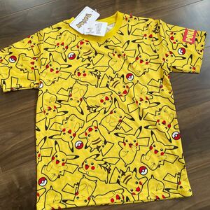 ポケモン　未使用　新品タグ付き　140㌢　半袖Tシャツ 