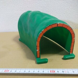 プラレール トンネル 日本製 情景部品 未チェック 詳細不明 ジャンク扱い TOMY 