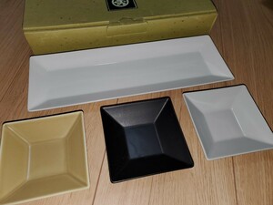 たち吉　アダムとイブ　プレートセット　かれ　お皿　食器　小皿　プレート皿