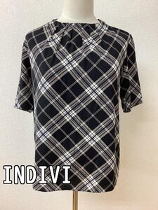 インディヴィ (INDIVI) 黒×ベージュや青チェック ブラウス サイズ38