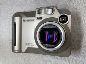 FinePix 600Z