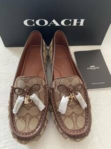 【新品】COACH ローファー 24.0 箱入り　MOIRA SIG JACQ LOAFE 7C コーチ　シグネチャー ジャカード 靴　レディース　未使用