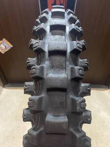 中古MCタイヤ 2022年製造 DUNLOP GEOMAX MX33 110/90-19 ダンロップ ジオマックス 110 90 19 4022 A3425