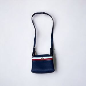 極美品 正規品 特価 TOMMY HILFIGER ネイビーレザーショルダーバッグ ゴールド メンズレディース兼用デザイン ホワイト 斜め掛け