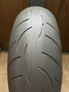 中古MCタイヤ METZELER ROADTEC Z8 INTRACT 180/55ZR17 メッツラー ロードテック 180 55 17 1816 A285