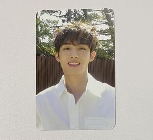 WayV 威神V 写真集 フォトブック ウィンウィン 假日 封入 トレカ WINWIN NCT 暇日 Photocard