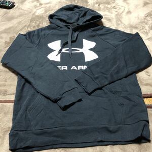 アンダーアーマー パーカーMサイズUNDER ARMOUR HOODIE 裏起毛